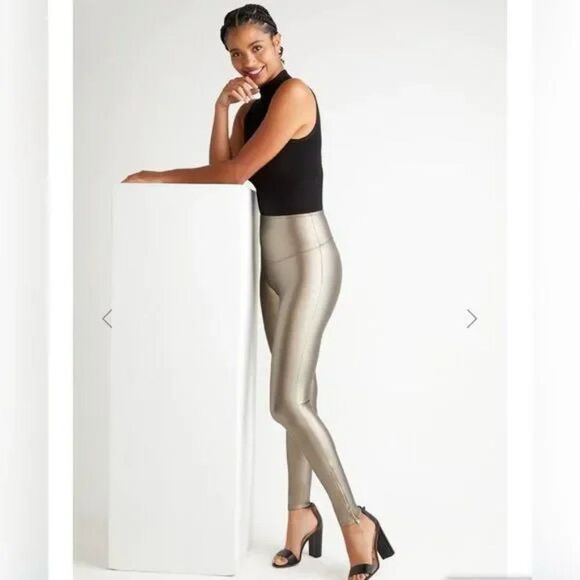 YUMMIE Pants Womens Medium Bronze Faux Leather Side Zipper Leggings NWT Shaping - Picture 8 of 8